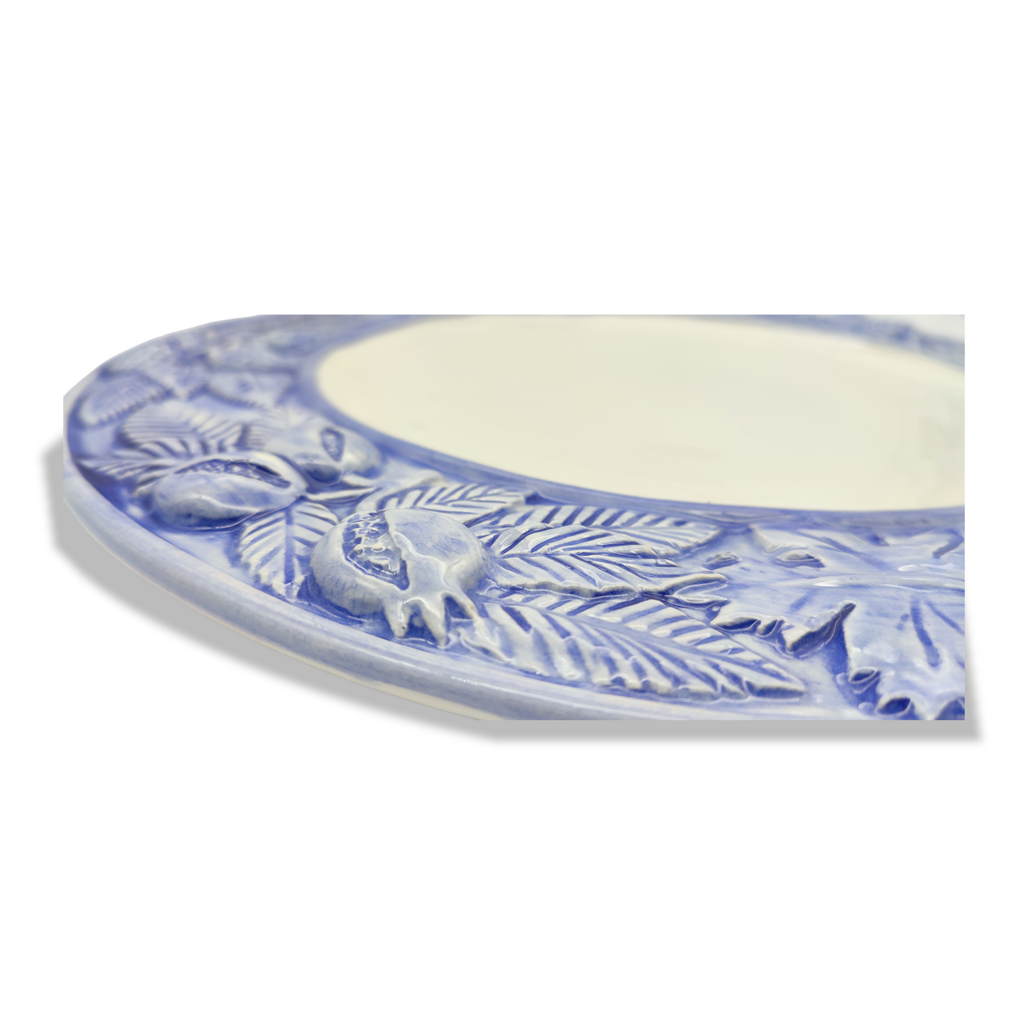 4 x BLUE - Embossed Chargers